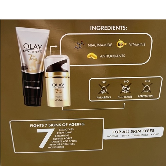 Olay 7 in one day cream and facial cleanser. New in Box. - Picture 2 of 3